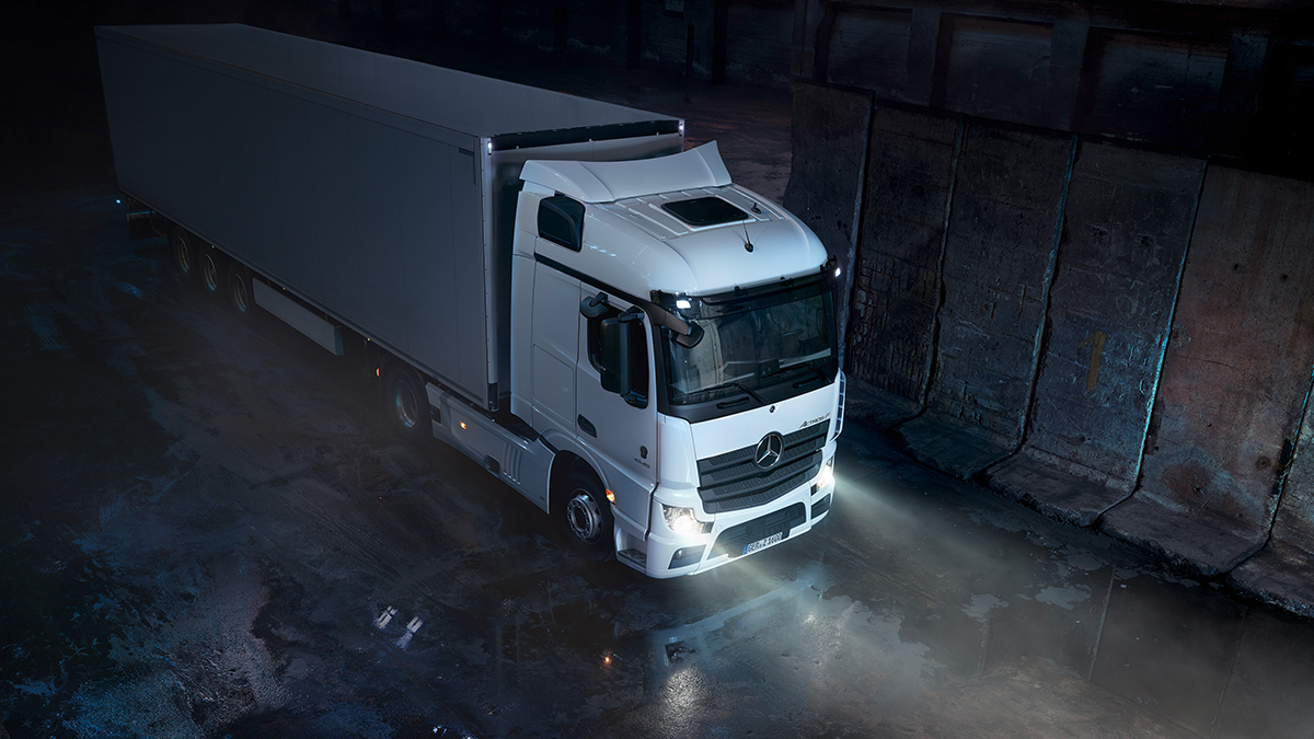 Daimler Truck mercedes actris komfort